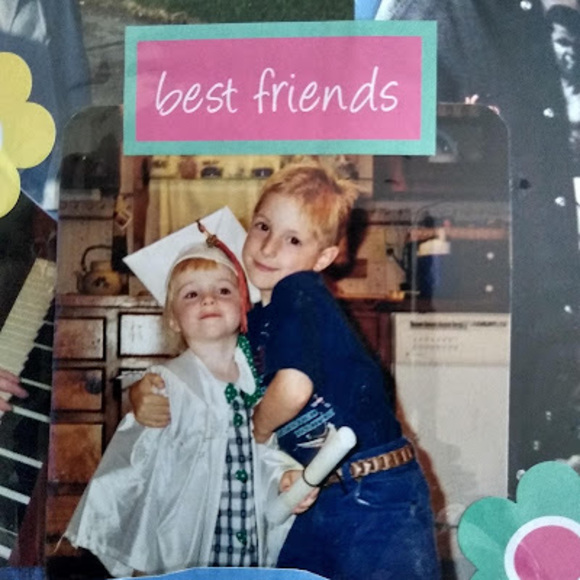 Meet your Posher, Amy - Picture 1 of 1